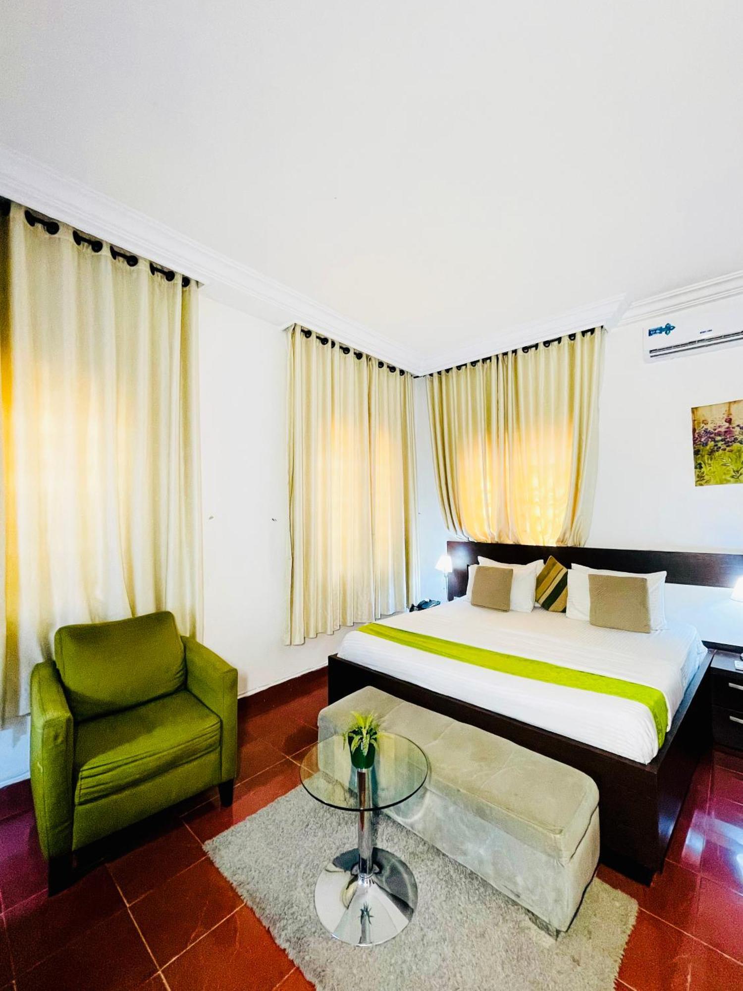 The Tranquil Mews Hotel Abuja Exterior photo